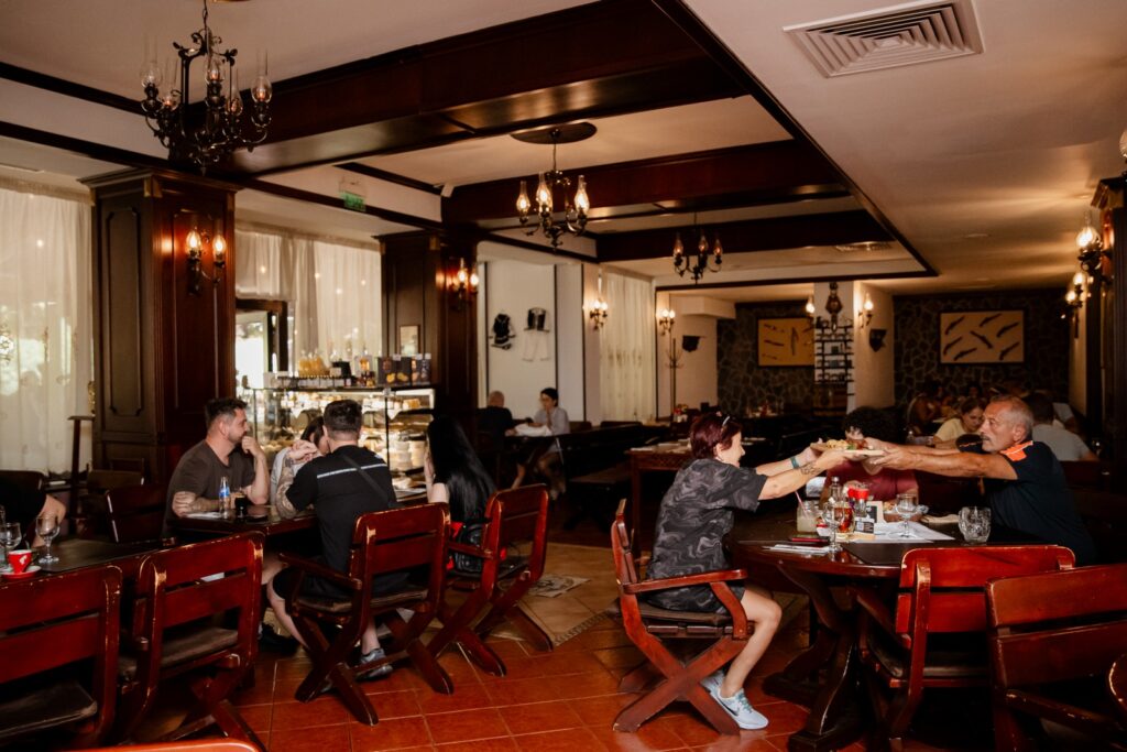 fantanita haiducului cazare hotel sibiu teambuilding transilvania